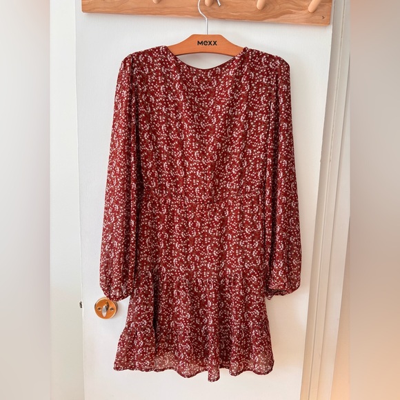 Blossom Red Floral Dress - Picture 6 of 6